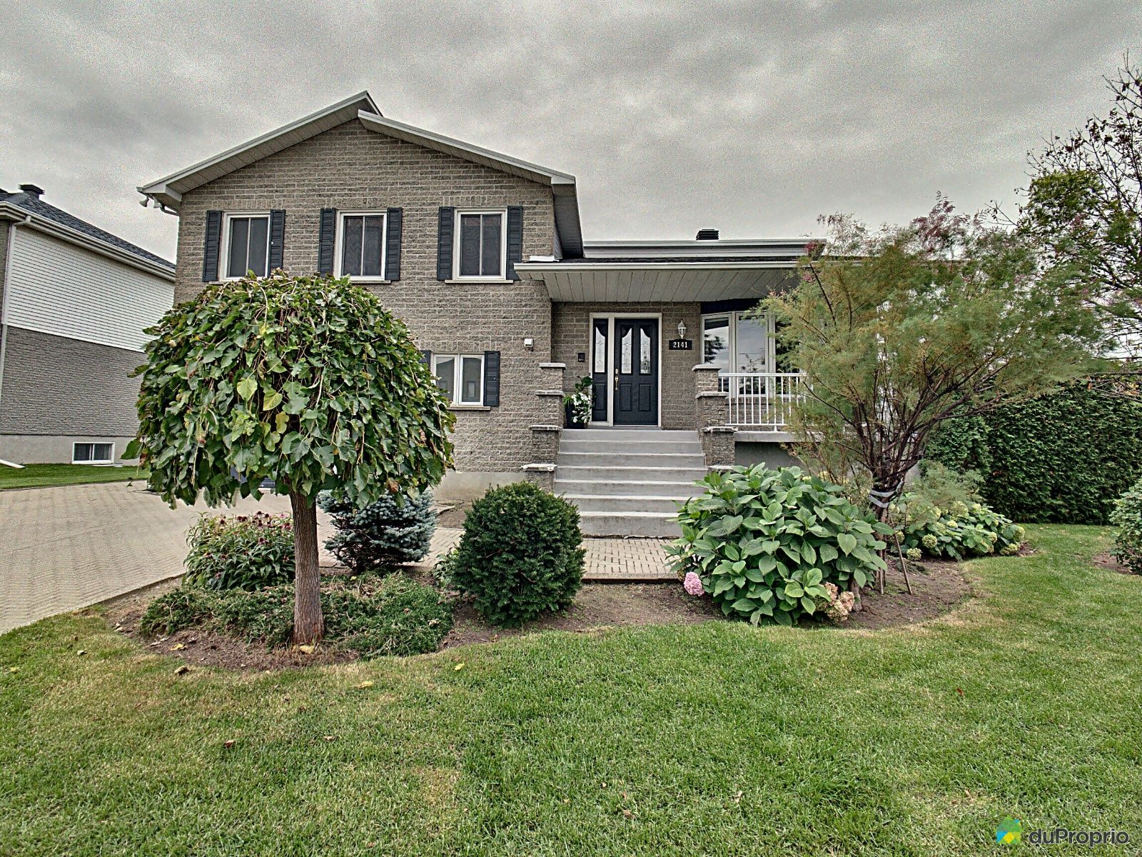 2141, rue de Murcie, Vimont à vendre DuProprio