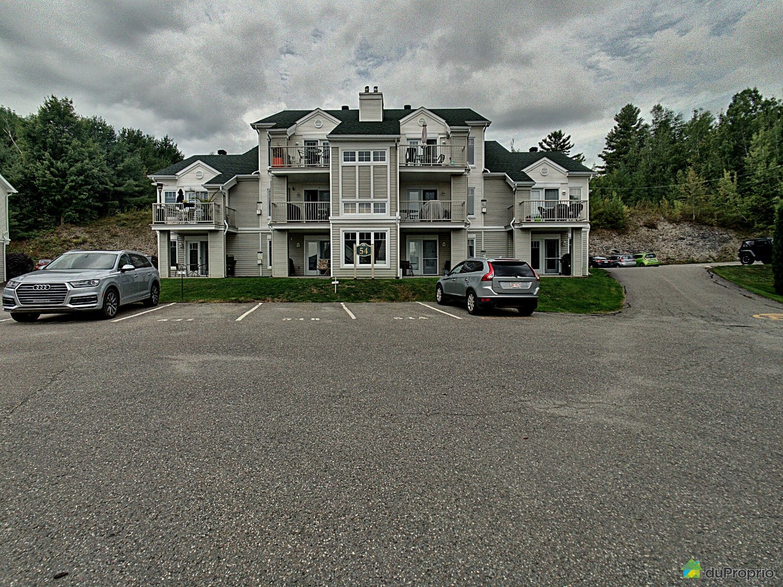 J54 rue Desjardins, Magog for sale DuProprio