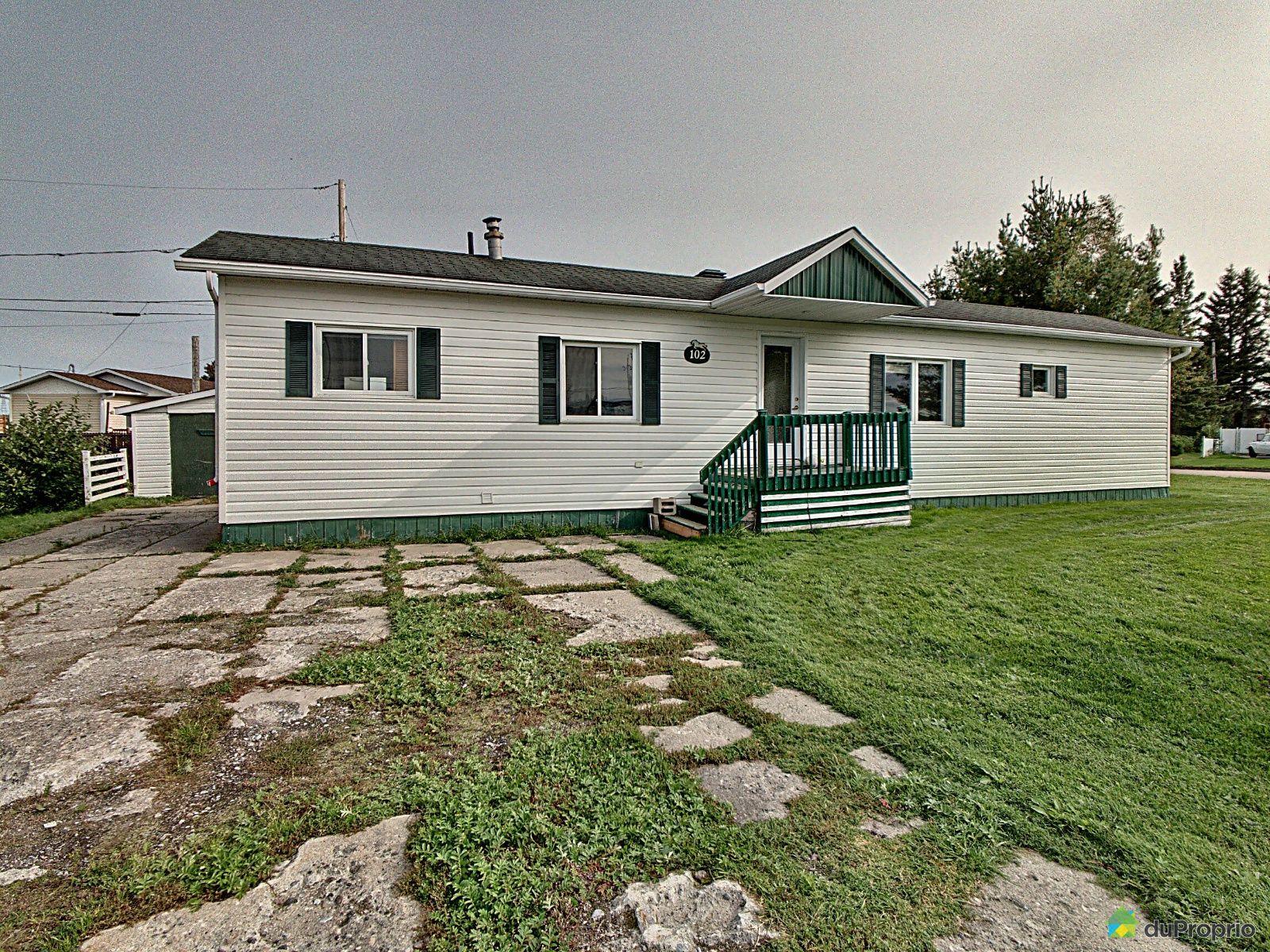 102 rue SaintGelais, Chicoutimi (Laterrière) for sale DuProprio