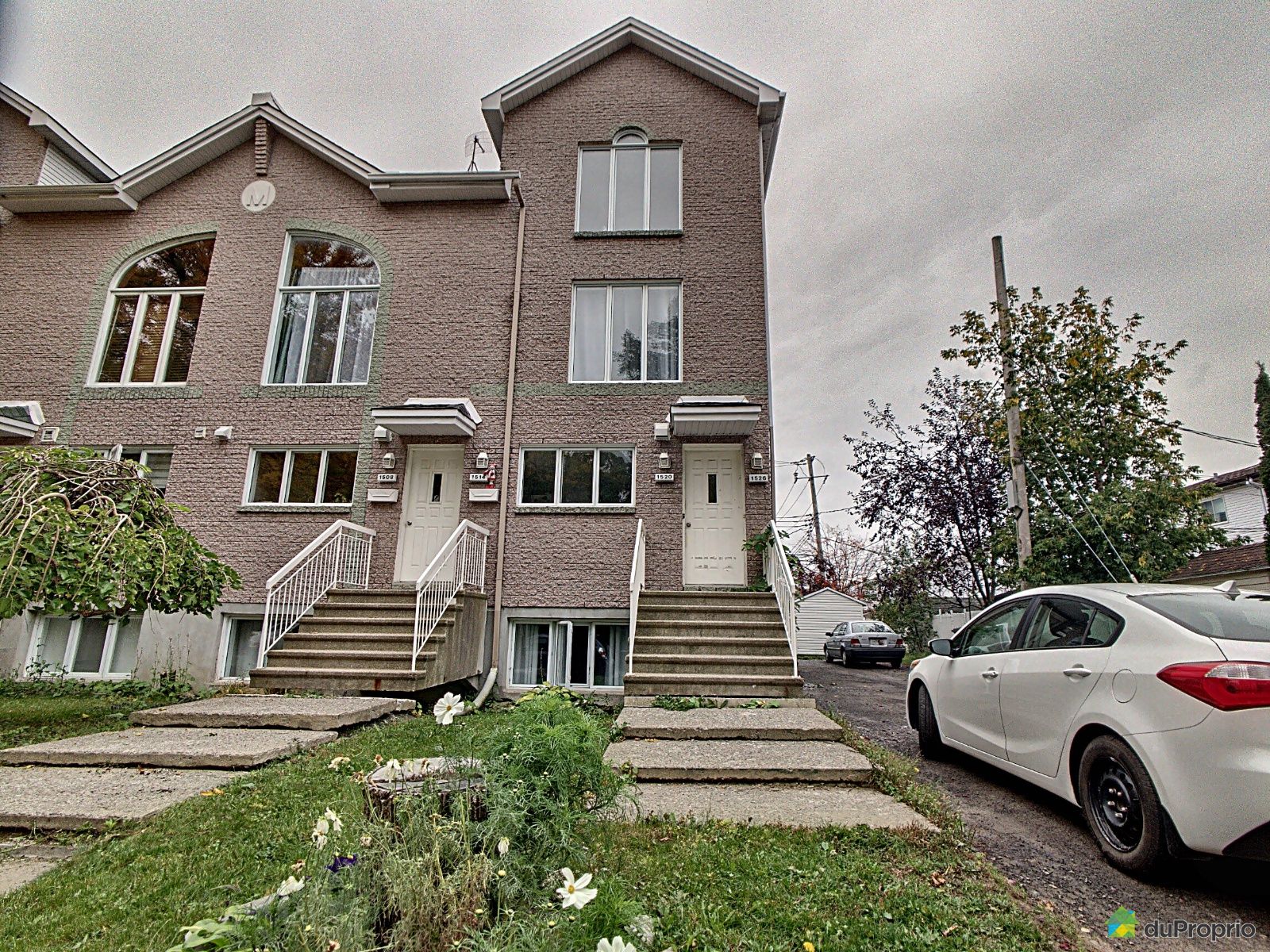 1520 avenue YvesThériault, PointeAuxTrembles / MontréalEst for sale