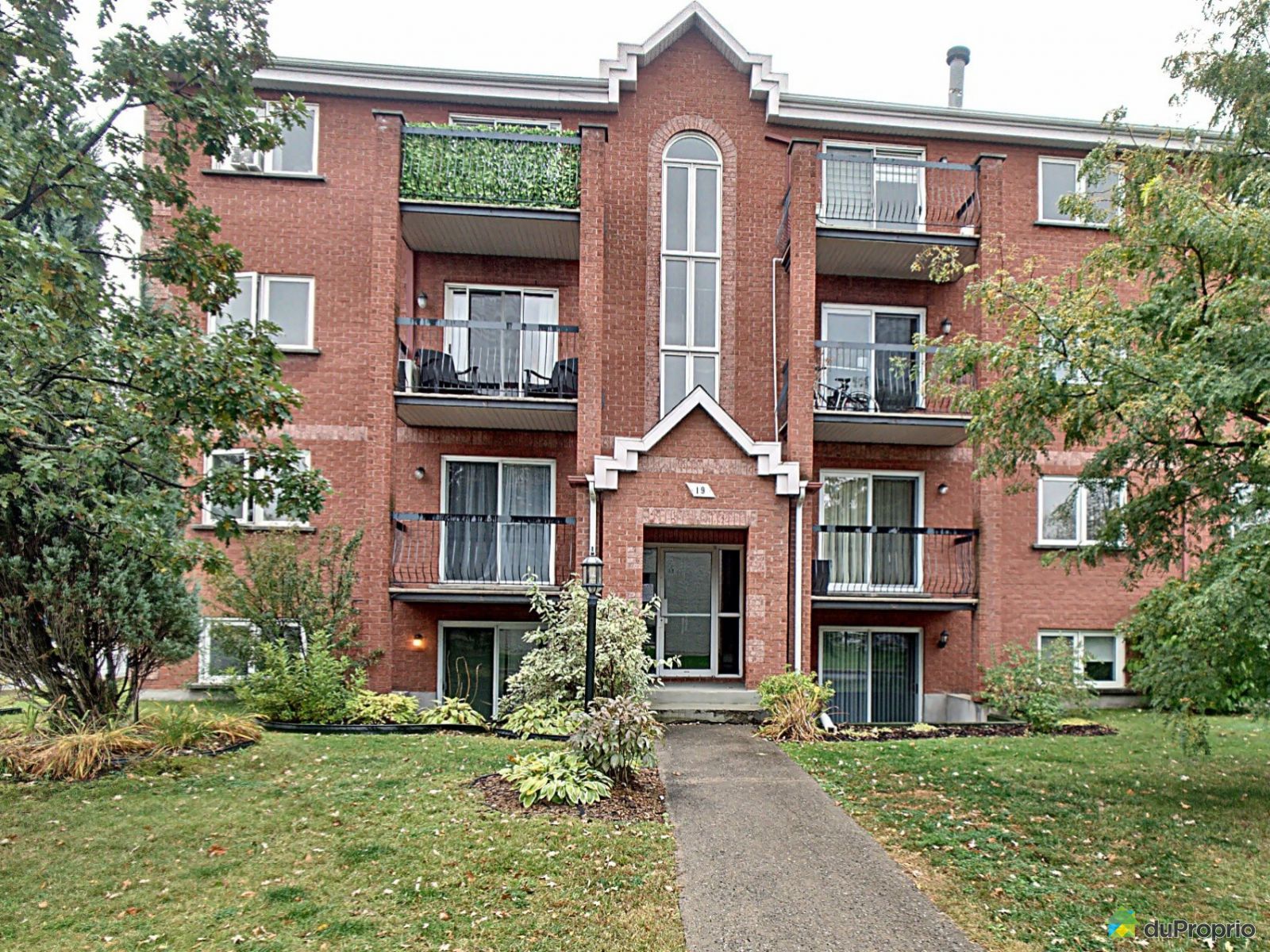 20219, avenue de Picardie, Candiac à vendre DuProprio