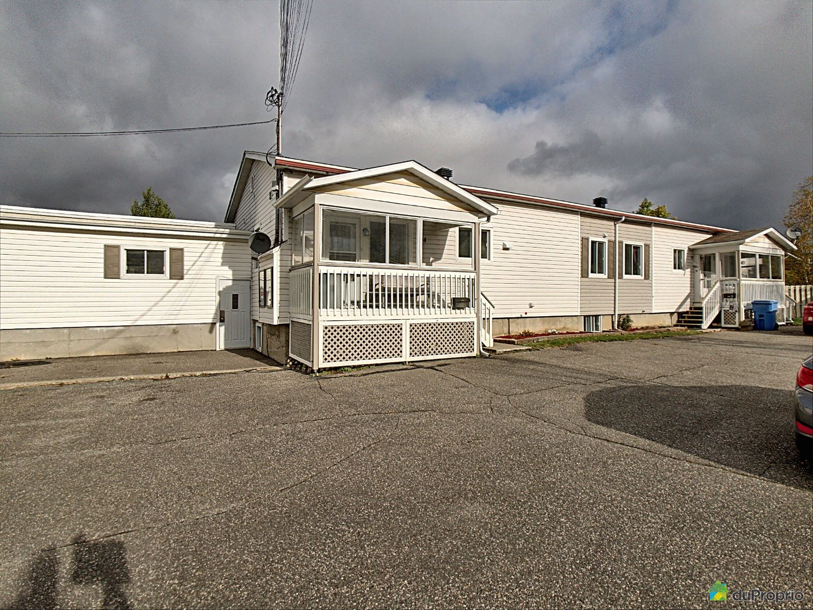 727476, rue SaintJacques Ouest, Magog for sale DuProprio