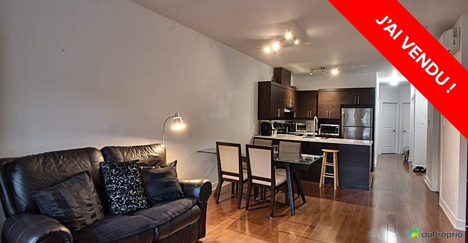 condomontrealcentrevillevillemarie160011704781vendu.jpg