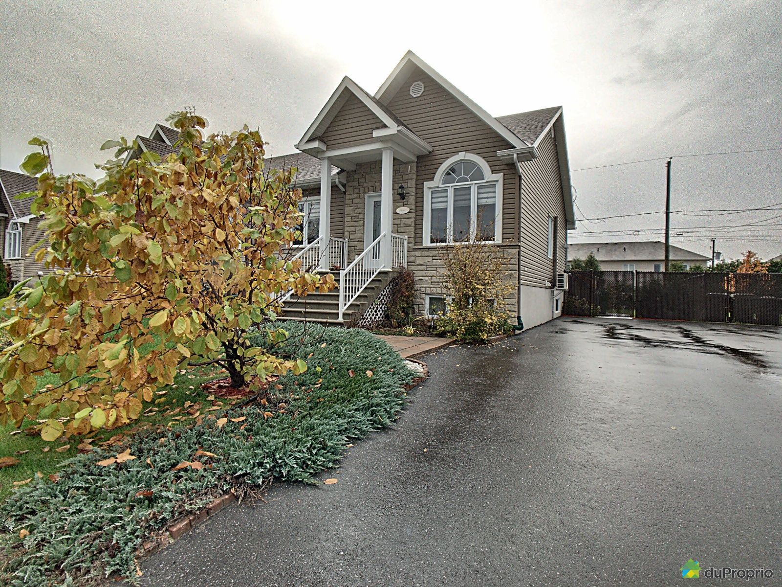 2415, rue de l'Intendant, Drummondville (Drummondville) à vendre