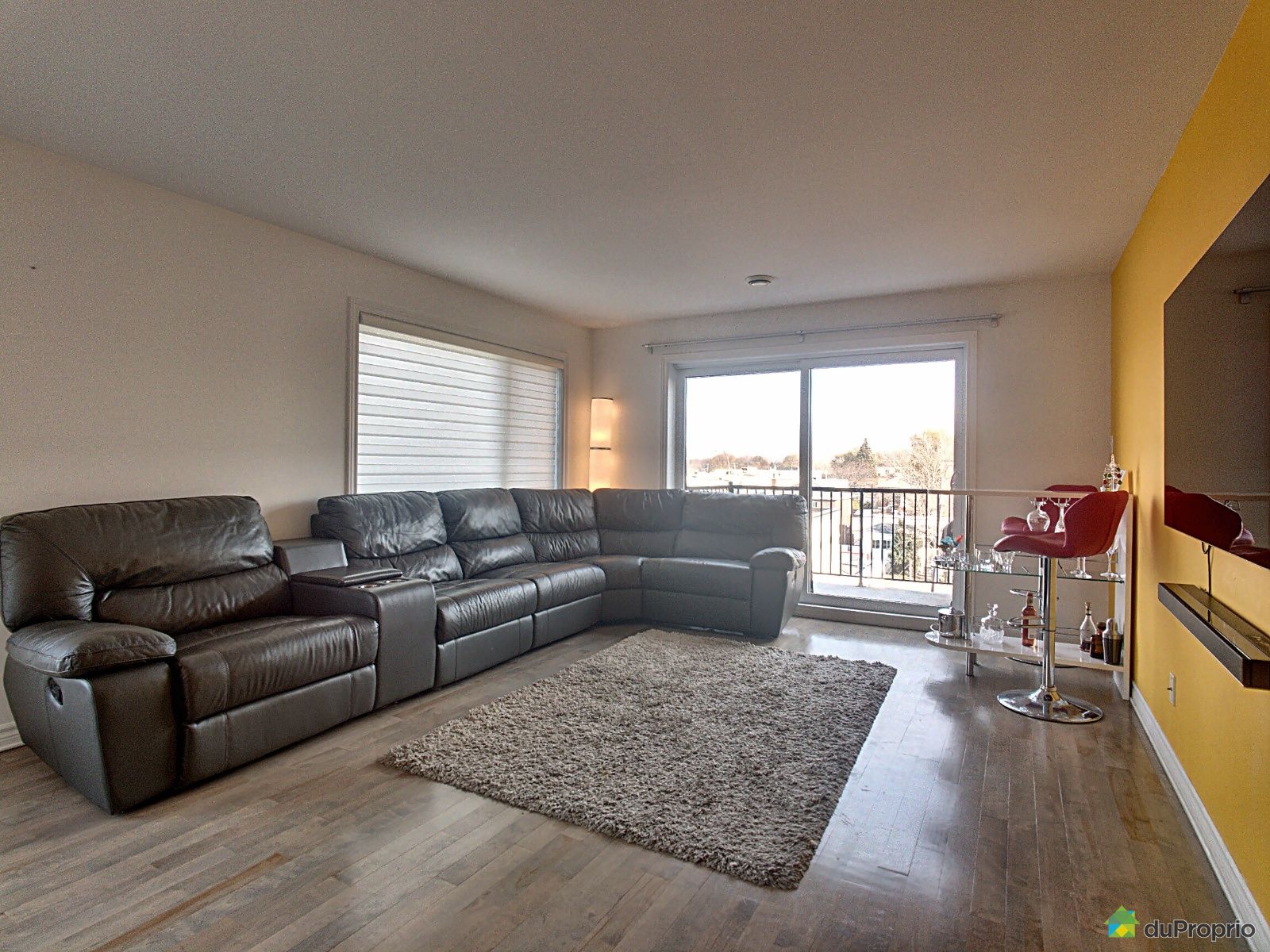 302 1030 Rue Saint Laurent Oue — photo 3