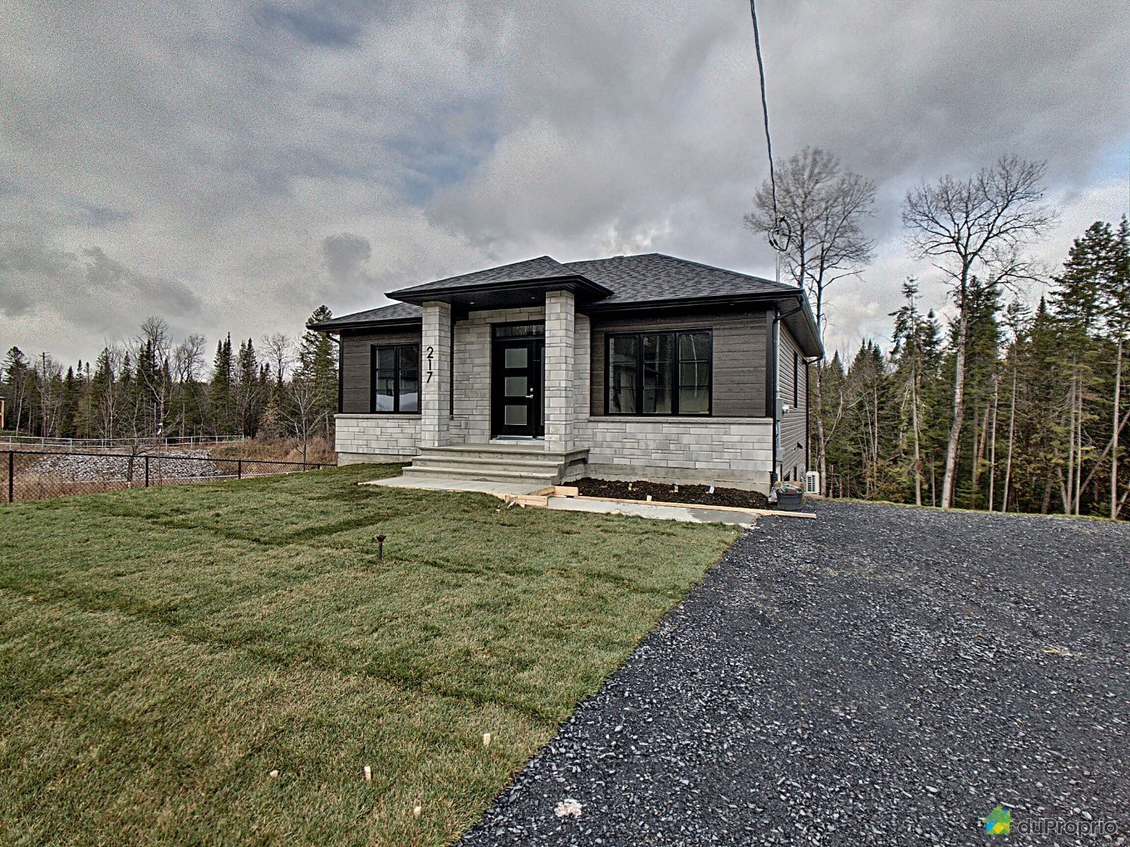 217, rue des Peupliers Par Construction Steve Bergeron, Magog à