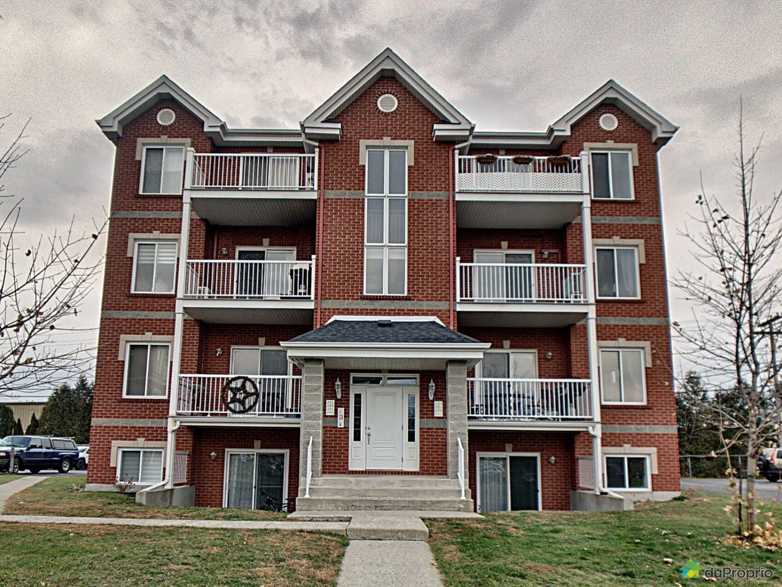 221 rue Liébert, Varennes for sale DuProprio