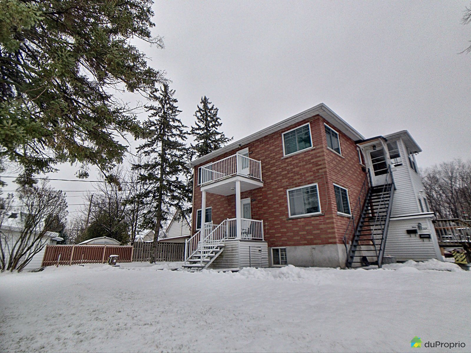 360362364366, boulevard Perrot, L'IlePerrot for sale DuProprio