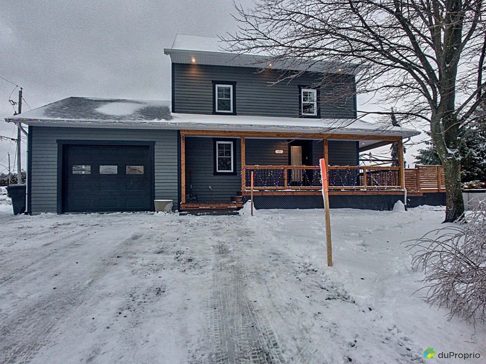 3 Storey for sale StLambertDeLauzon 3 bedrooms 2 bathrooms 940371