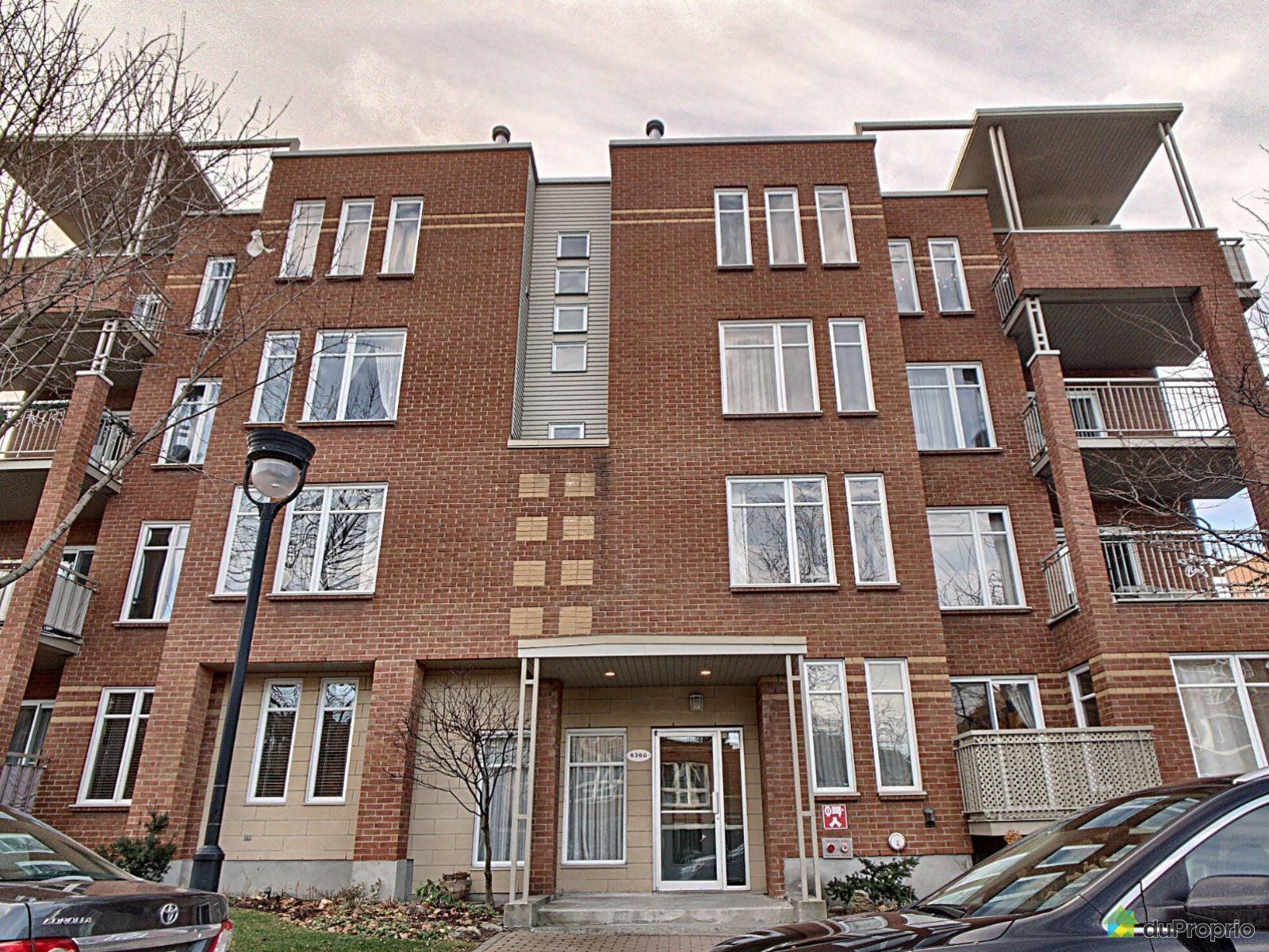 1026360, 21e Avenue, Rosemont / La Petite Patrie à vendre DuProprio