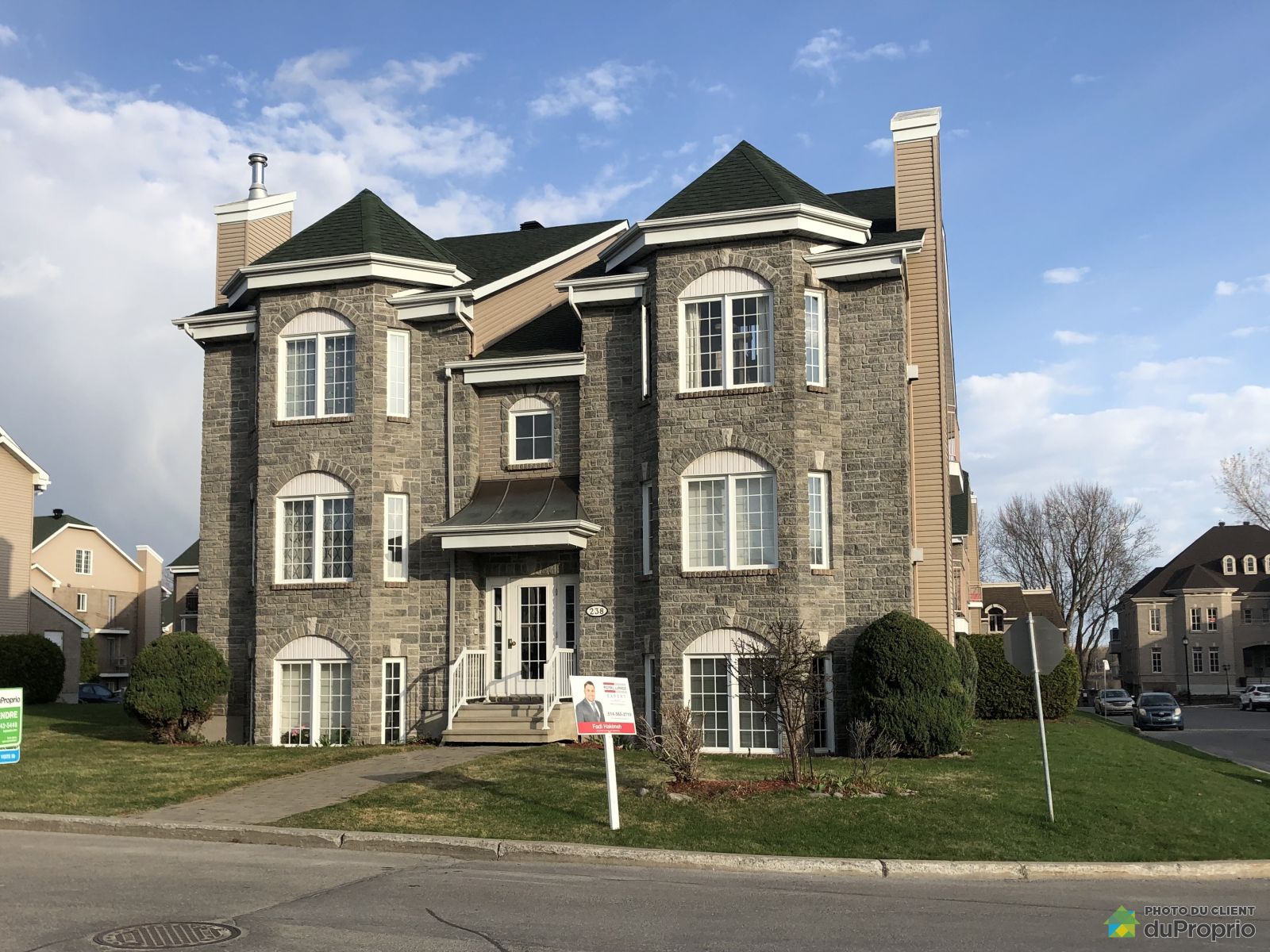 201238, rue Larivière, SteDorothée (ÎlesLaval) à vendre DuProprio