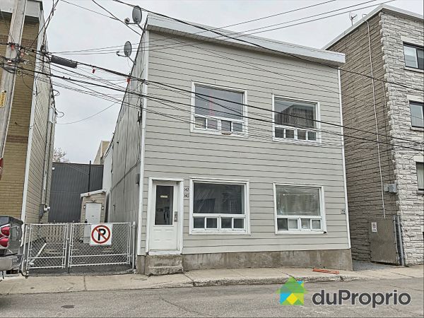 140-142-146, rue du Père-Arnaud, Saint-Sauveur for sale