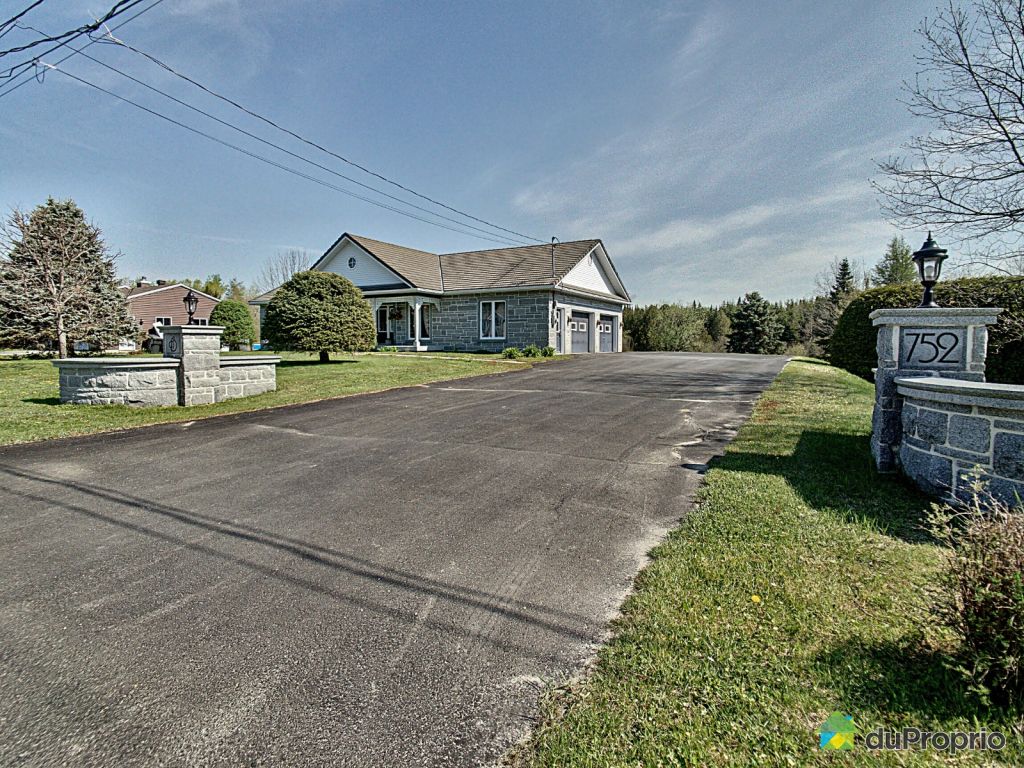 Maisons à vendre, LacDrolet