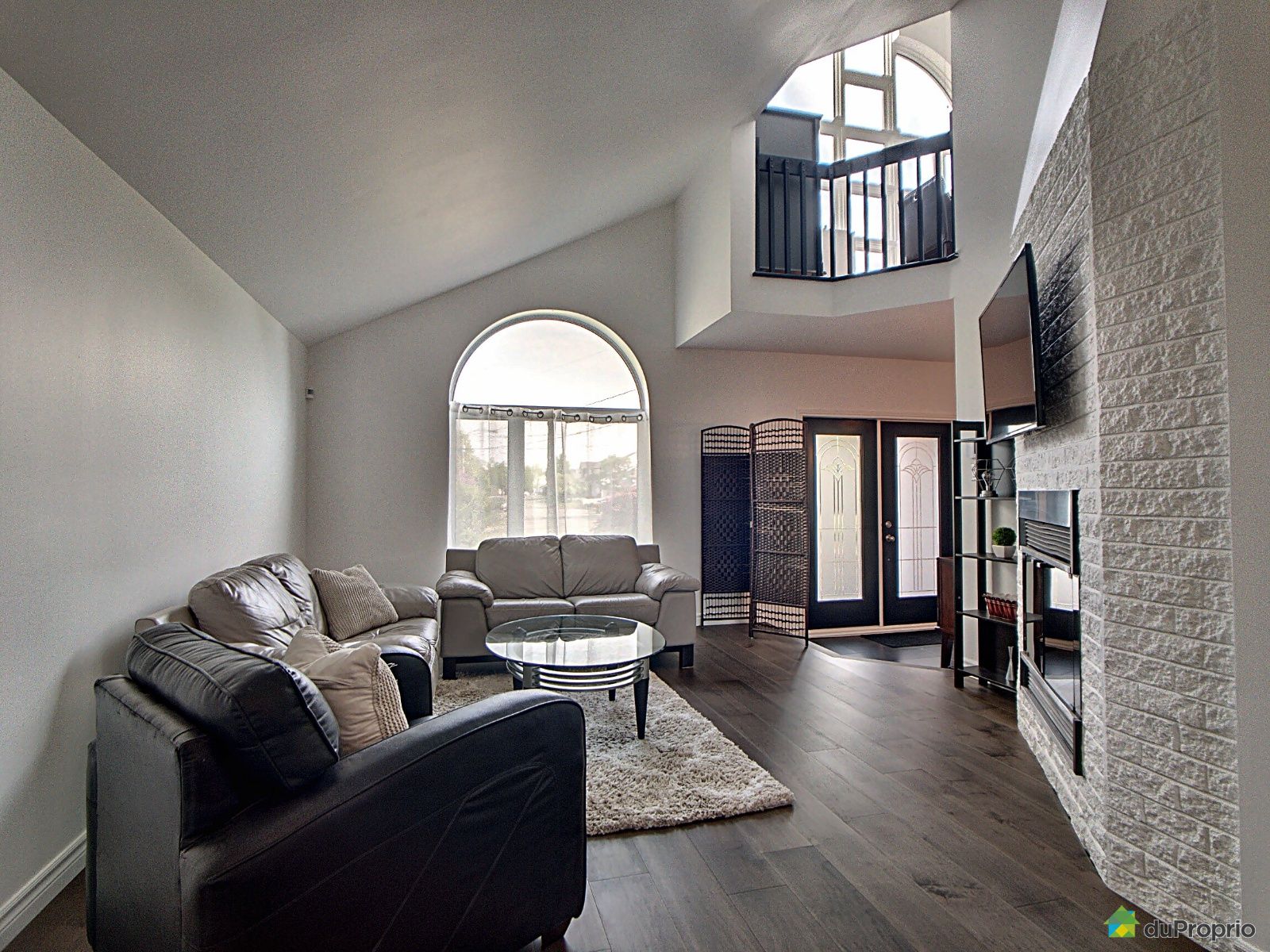 205 Rue Gemme — photo 3