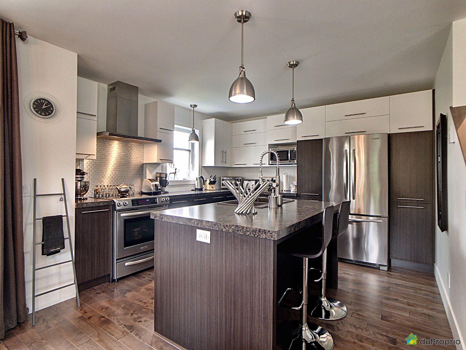 Jumelé à vendre Bromont 4 chambres 1 salle de bain 967094