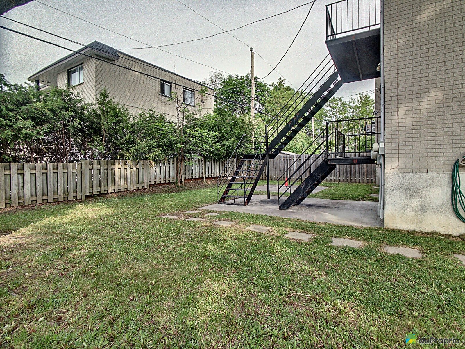 11662 11664 11666 Rue Pavillon — photo 3