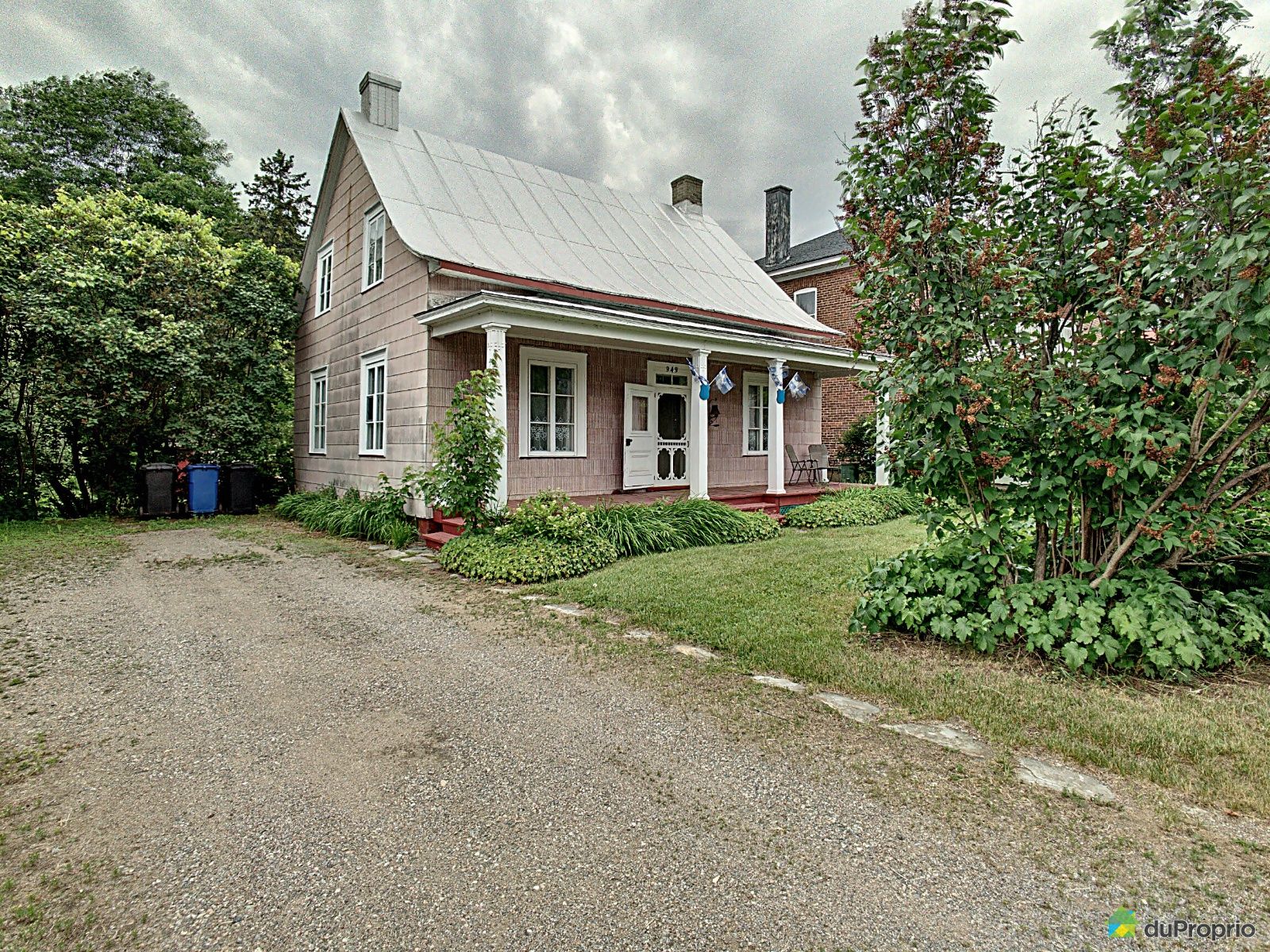 949 rue NotreDame, Champlain for sale DuProprio