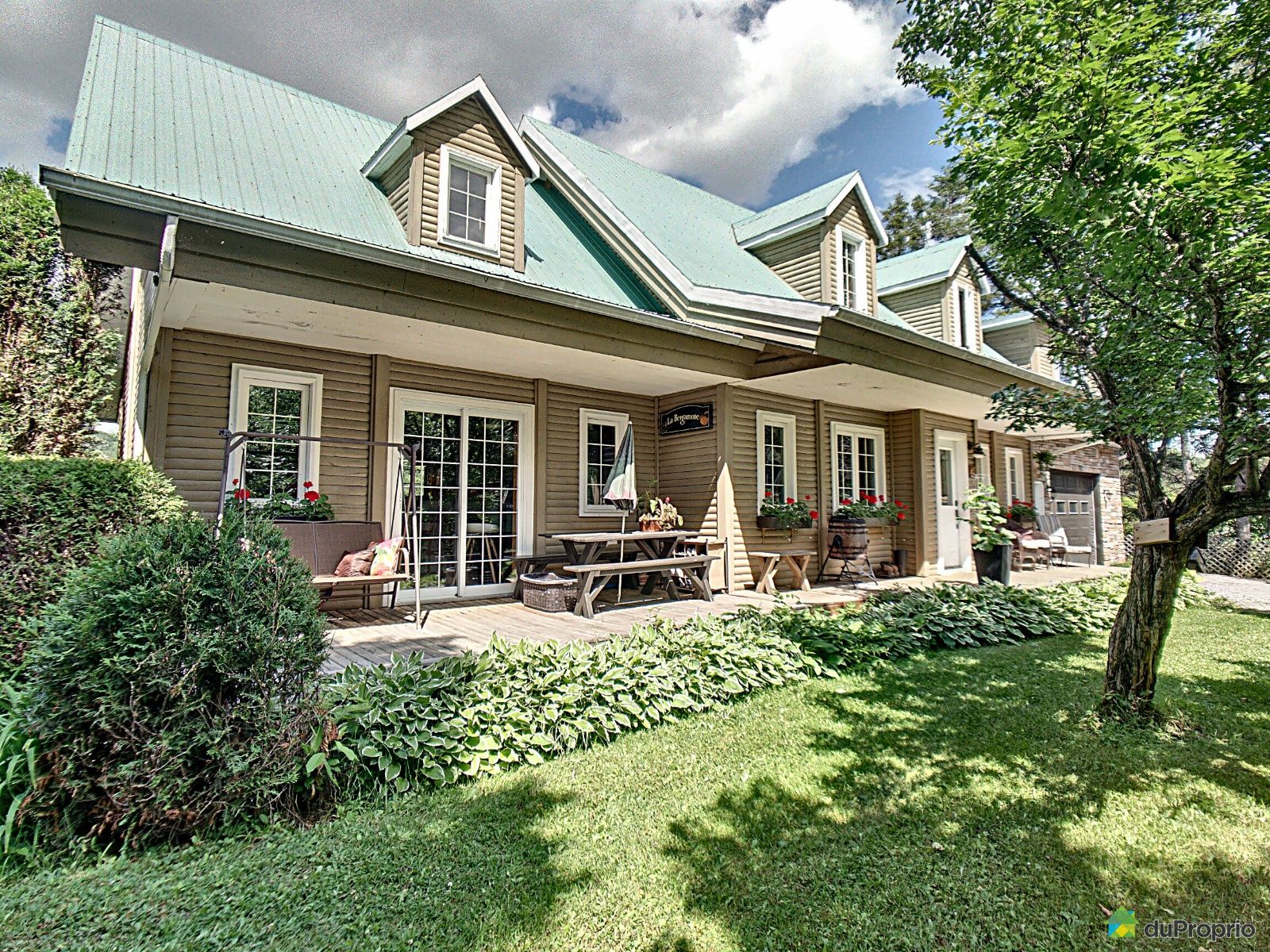 1 1/2 Storey for sale StFulgence 4 bedrooms 1 bathroom 973668