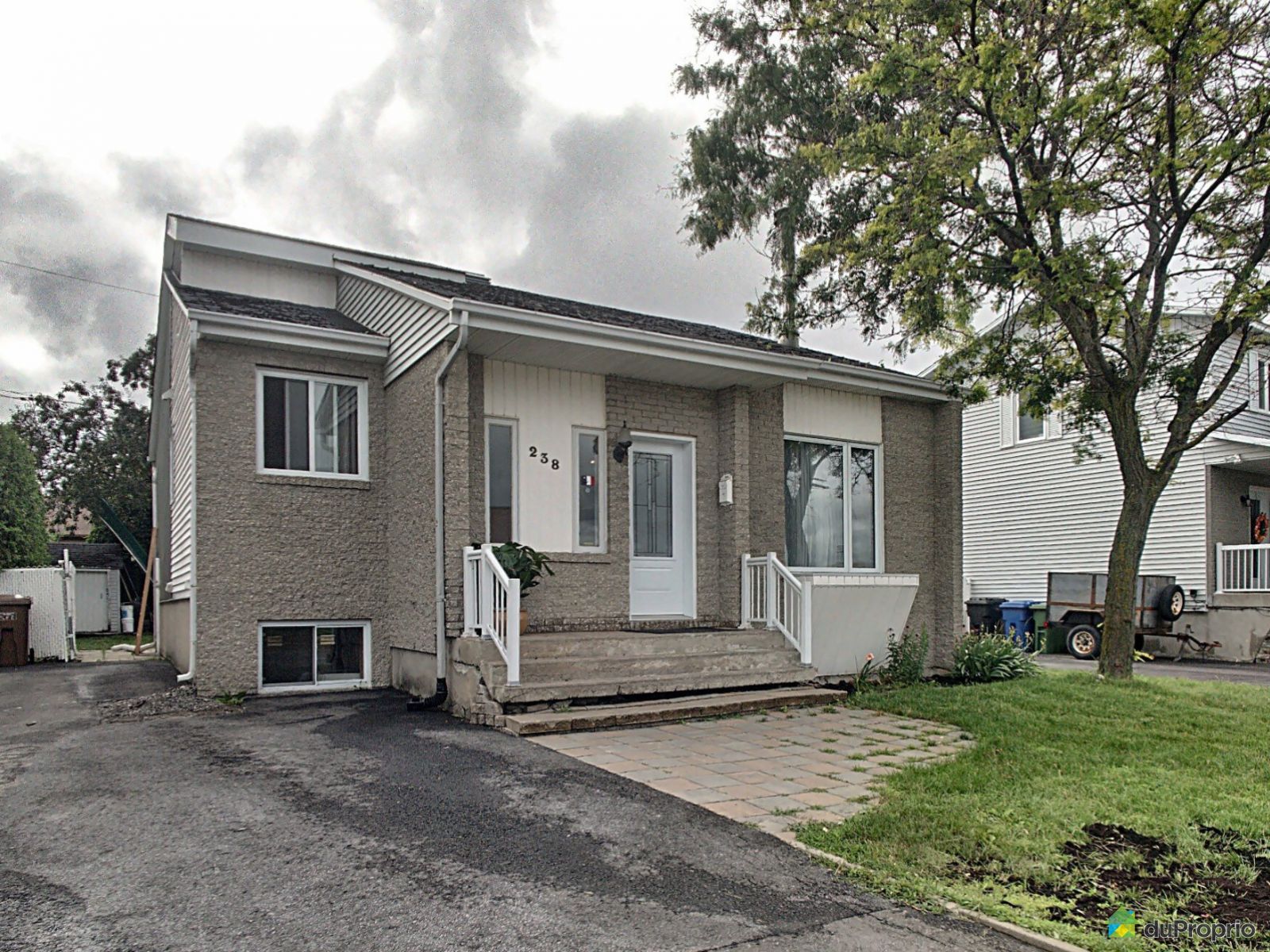 238, boulevard J. A. Paré, Repentigny (Le Gardeur) à vendre DuProprio 238, boulevard J. A. Paré, Repentigny (Le Gardeur) à vendre DuProprio