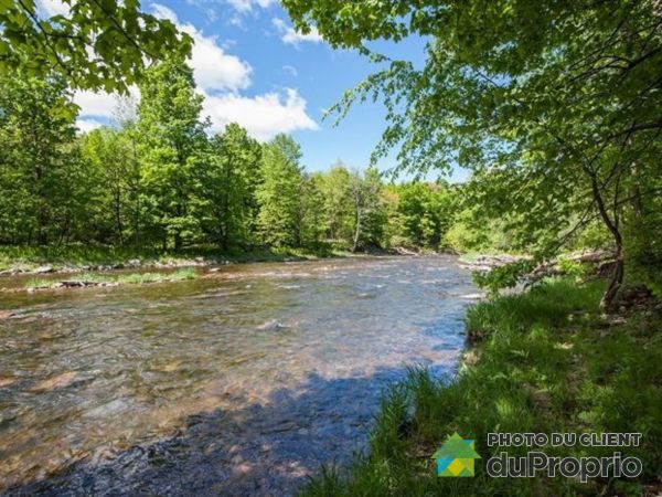 Rivière - , montée de Powerscourt, Hinchinbrooke à vendre