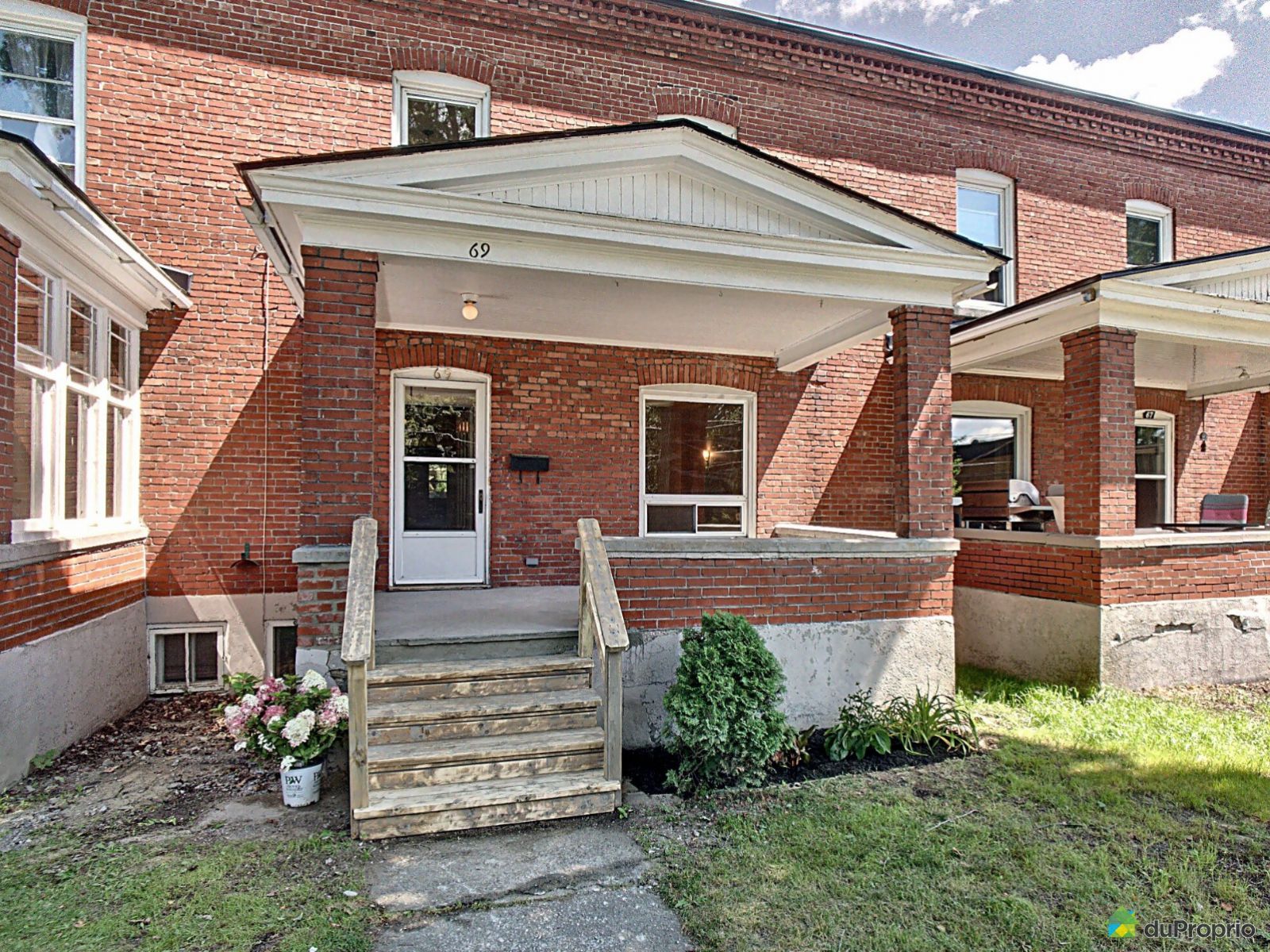 69 rue Lorne, Granby for sale