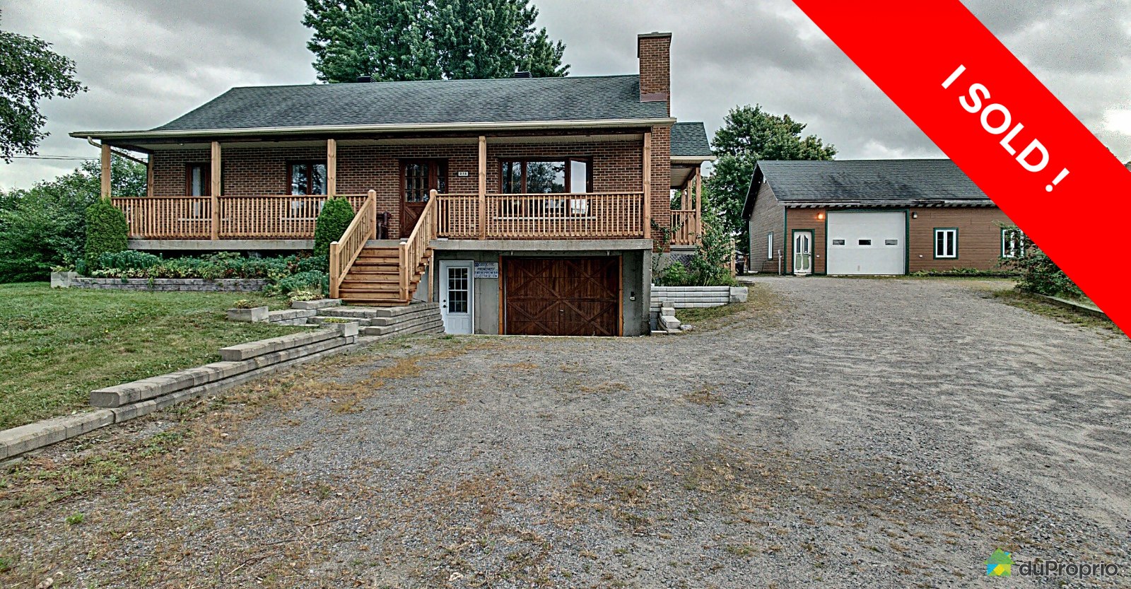 bungalowststanislasdechamplain160012560304sold.jpg
