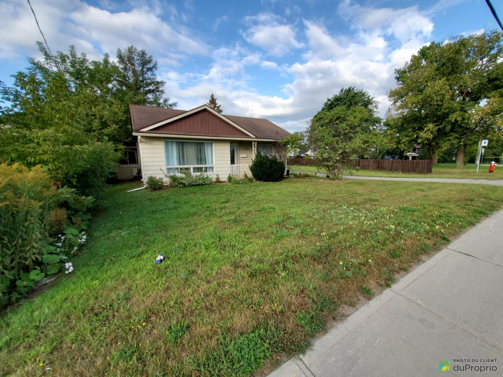 729 Boulevard Du Cure Labelle — photo 2