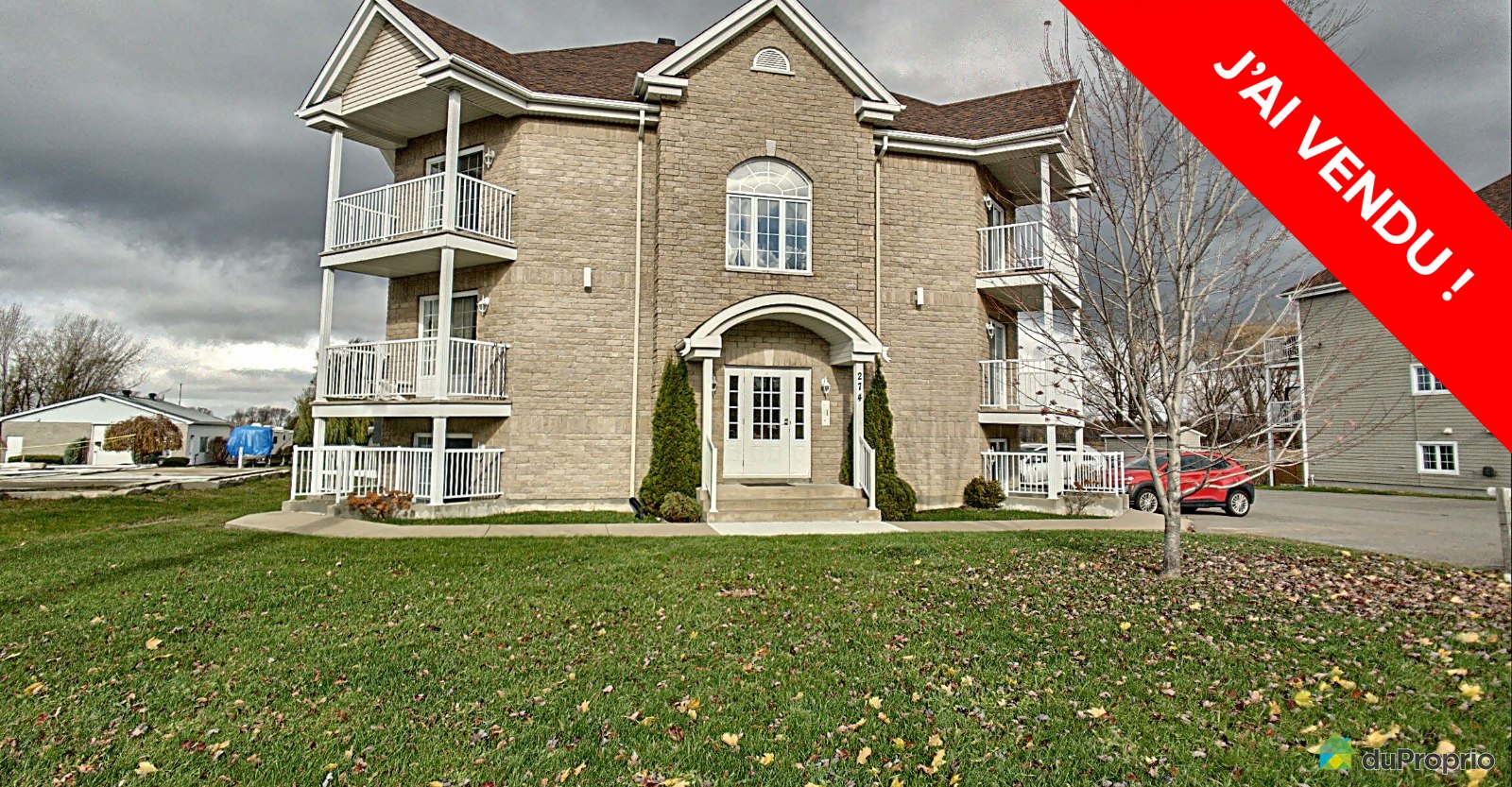 condobeauharnoismaplegrove160012740844vendu.jpg
