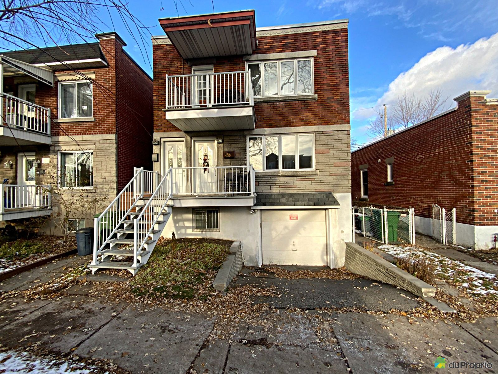 Duplex for sale Ahuntsic / Cartierville 3 bedrooms 1 bathroom 990332