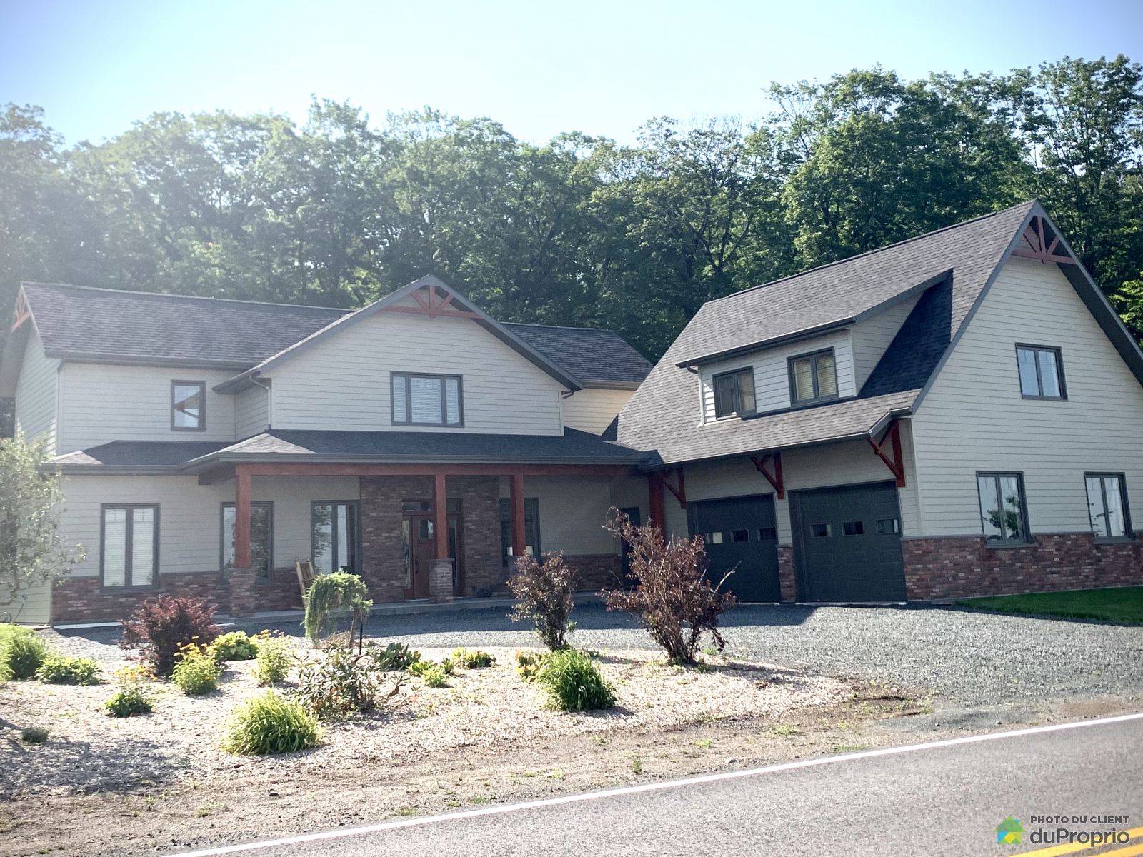 Bungalow à vendre StAnselme 4 chambres 2 salles de bain 989548