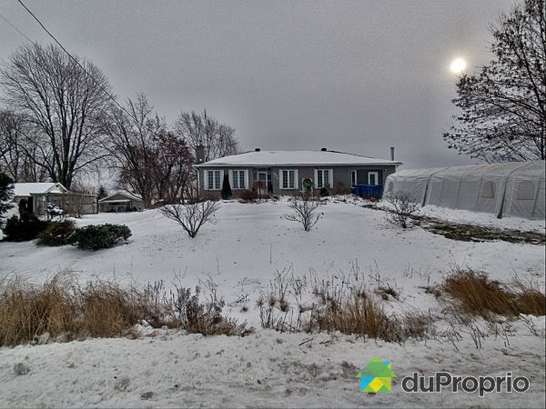 Winter Front - 1451 Route 138, St-Cuthbert for sale