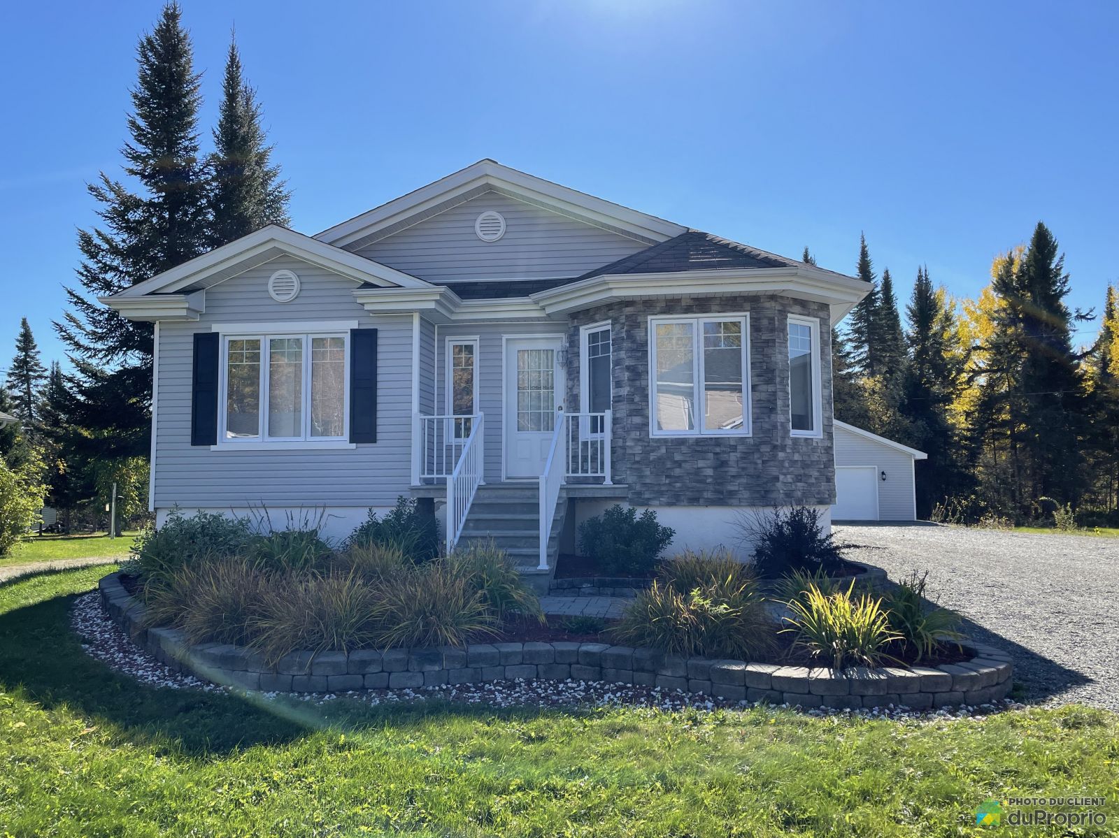 Bungalow à vendre Barraute 2 chambres 2 salles de bain 995851