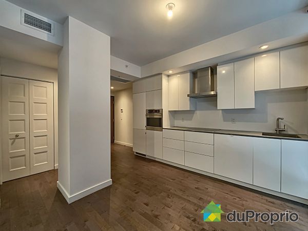 212-635 rue Saint-Maurice, Ville-Marie (Centre-Ville et Vieux-Montréal) for sale