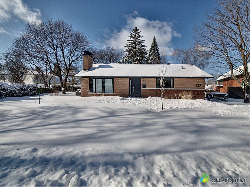Maisons à vendre, Boucherville