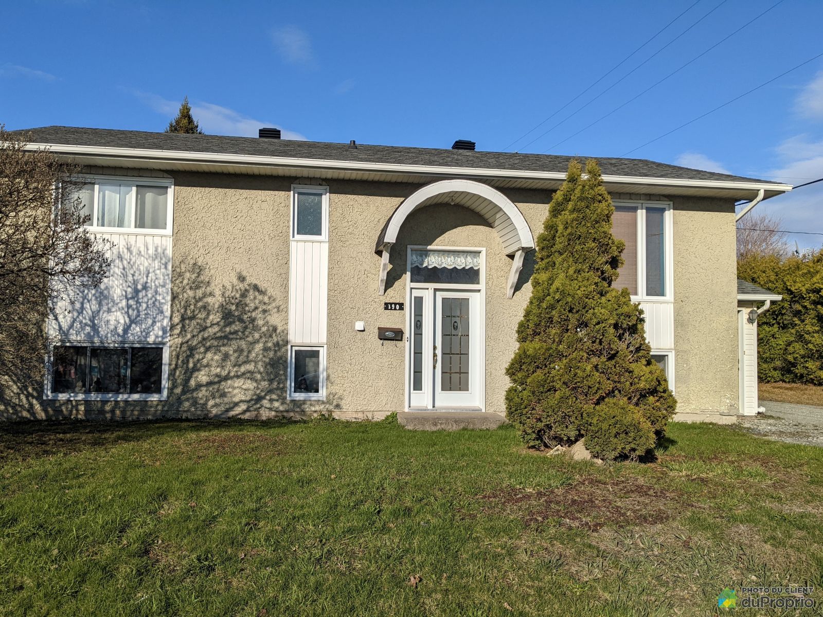 Triplex à vendre Sherbrooke (Fleurimont) 5 chambres 1001729