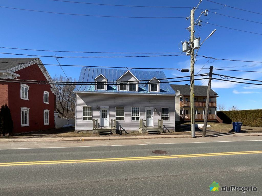 Page 2 Duplex et Triplex à vendre, Mauricie