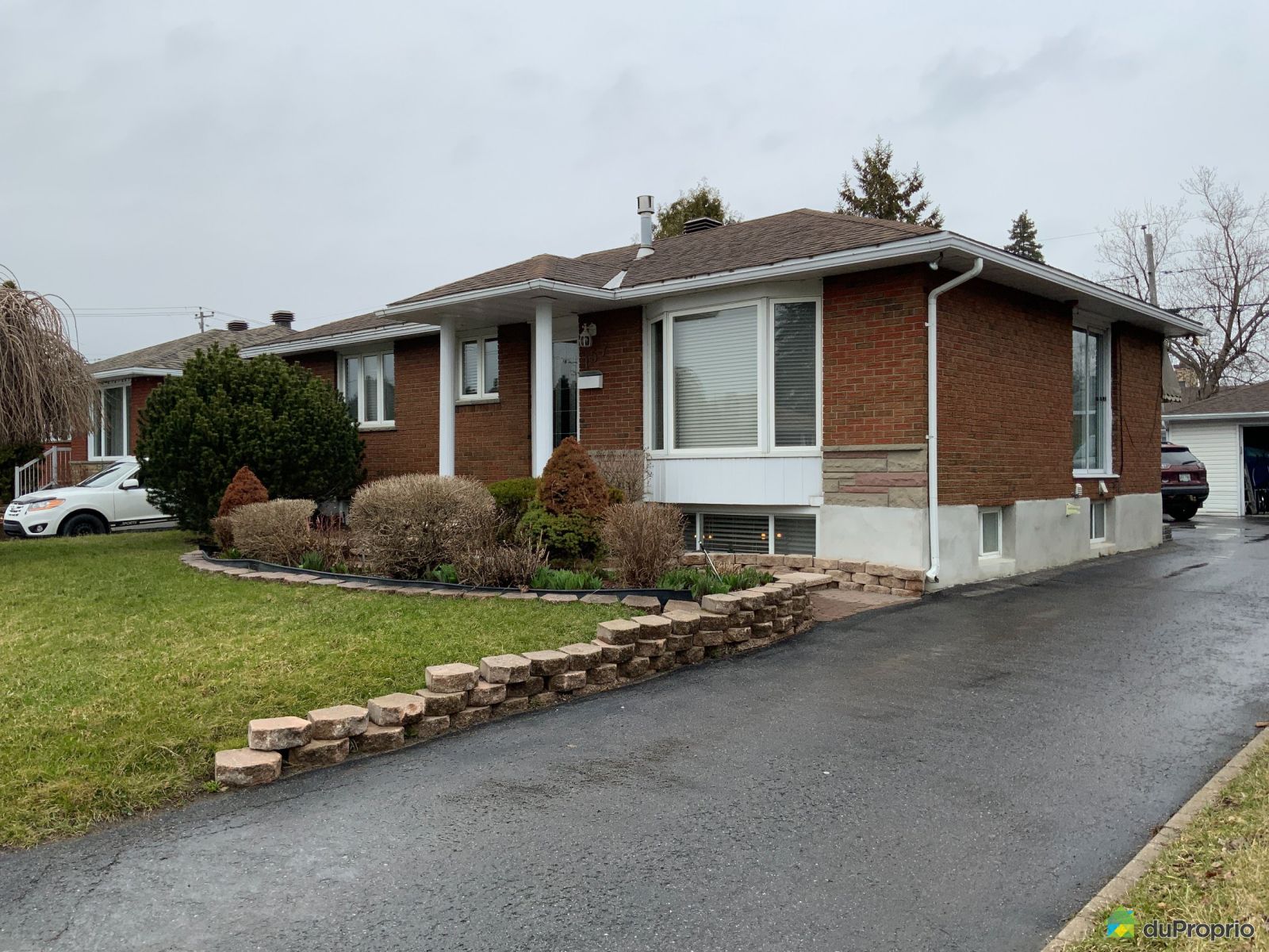 Bungalow for sale Gatineau (Gatineau) 5 bedrooms 2 bathrooms 1004764