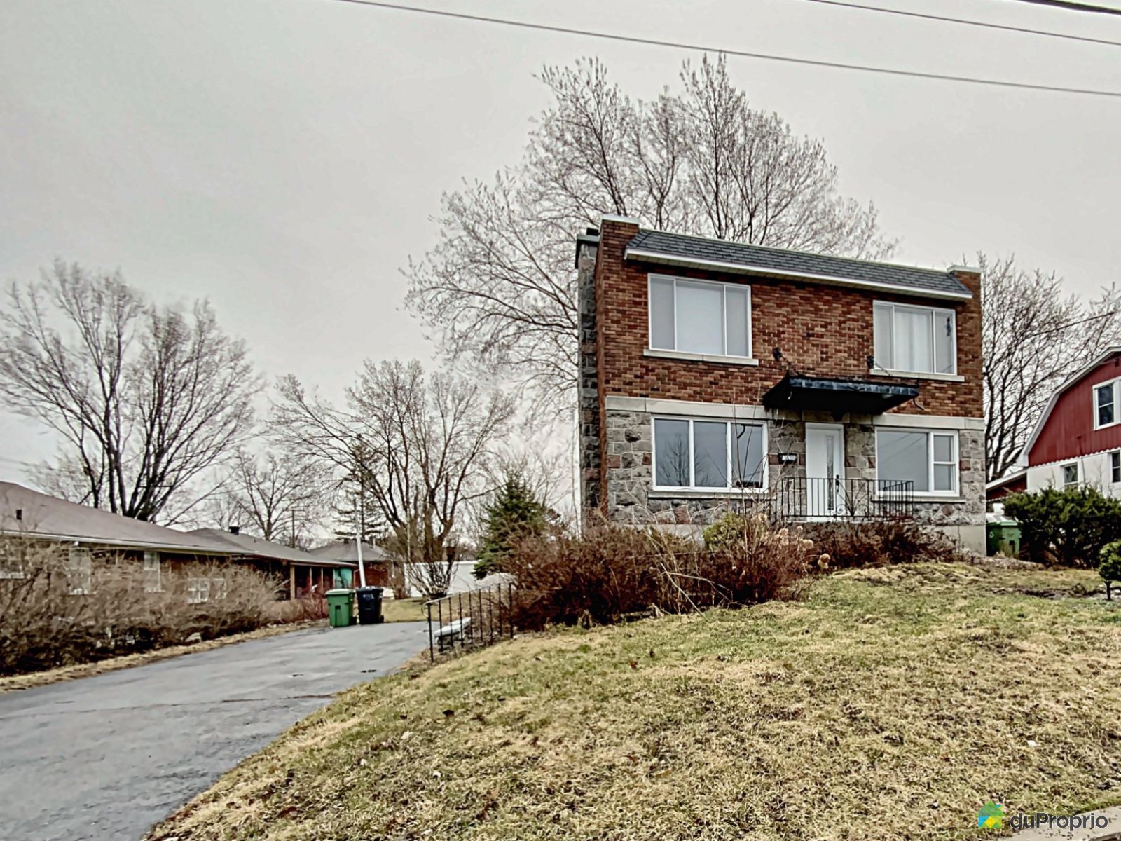 Duplex for sale / SainteGeneviève 5 bedrooms 1005531