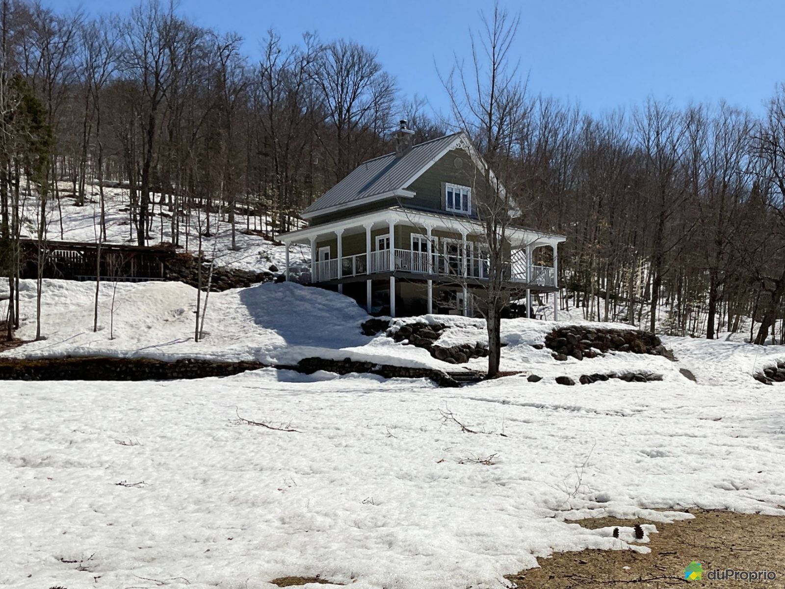 Maison 2 étages à vendre StLéonardDePortneuf 2 salles de bain 1005828