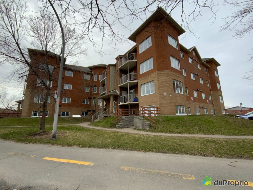 Pierrefonds / Roxboro Real Estate for sale