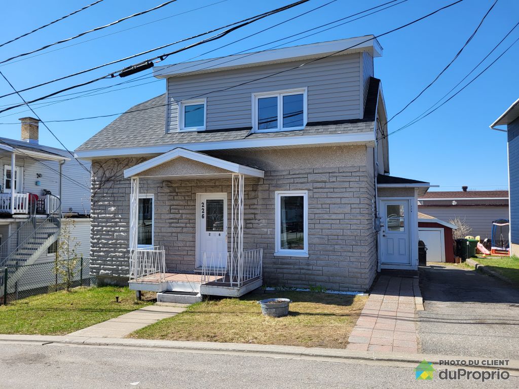 Maisons à vendre, Donnacona