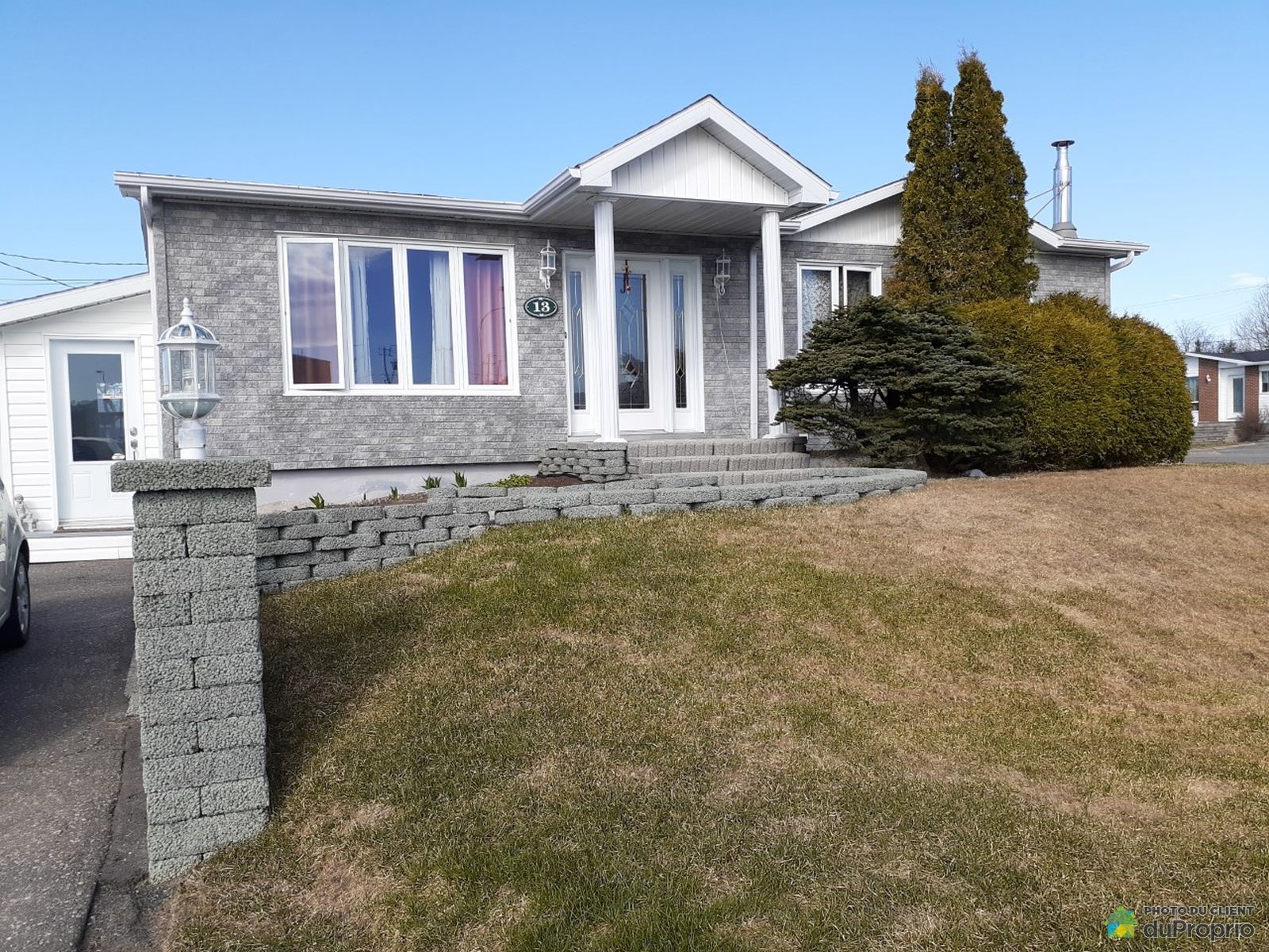 Bungalow à vendre PortCartier 3 chambres 2 salles de bain 1008281