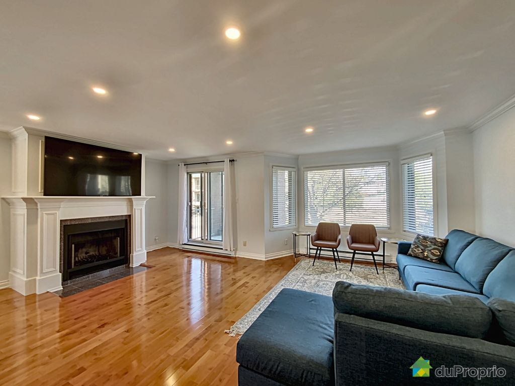 / SainteGeneviève Real Estate for sale