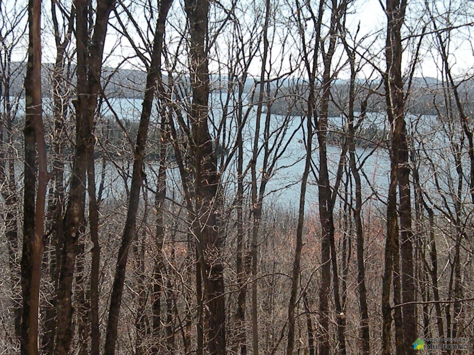 Chemin Du Tour Du Lac Des Iles — photo 2