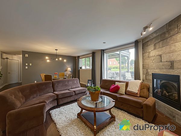 2-8045, rue de Londres, Brossard à vendre