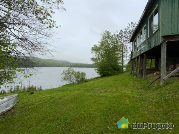 269 chemin du Lac-Long, Blue Sea for sale