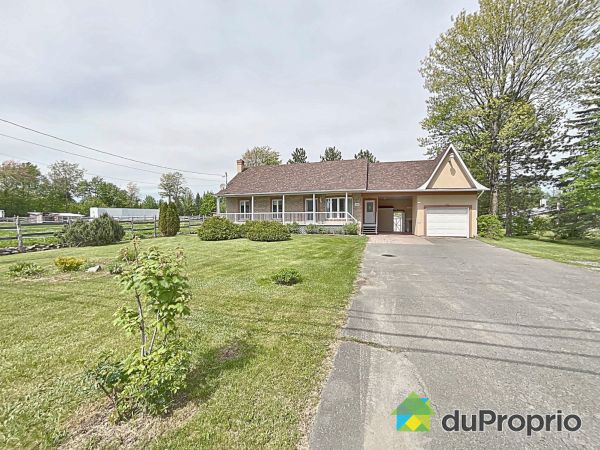 Front Yard - 595 route 263 Nord, Princeville for sale