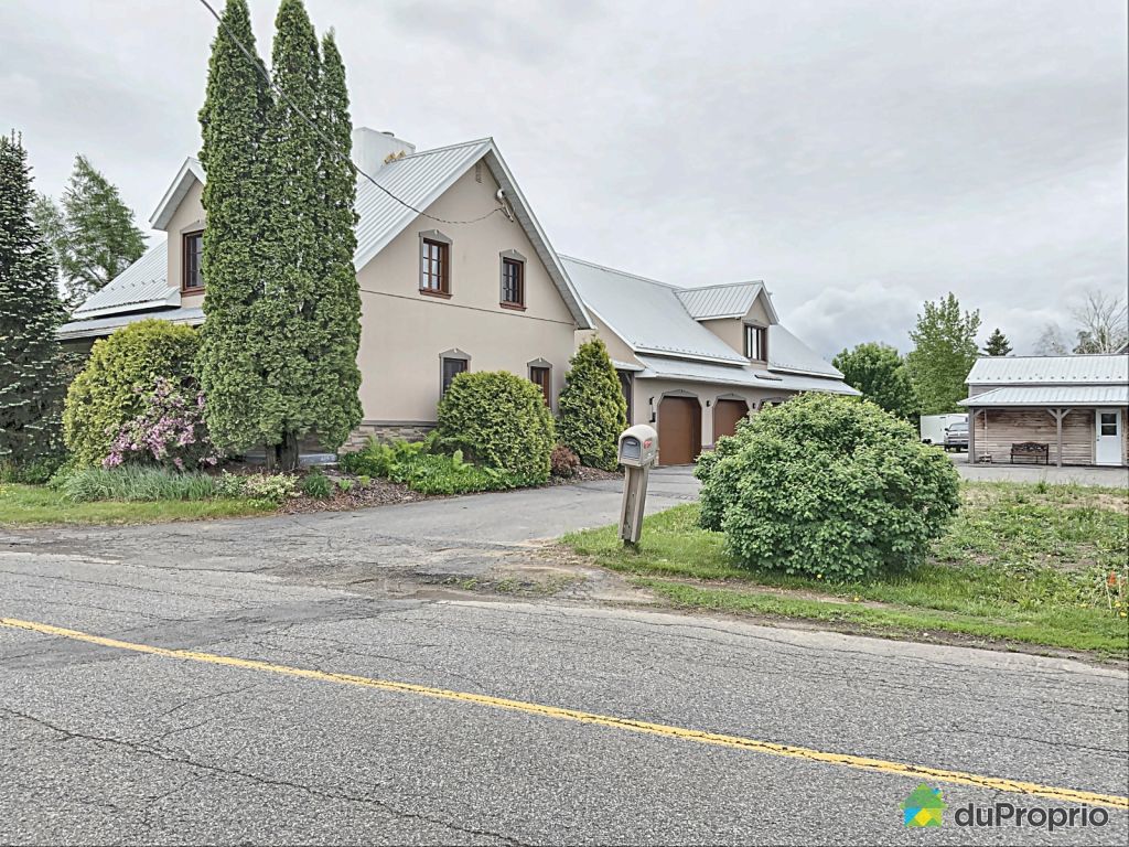 Condos, maisons à vendre, Yamaska