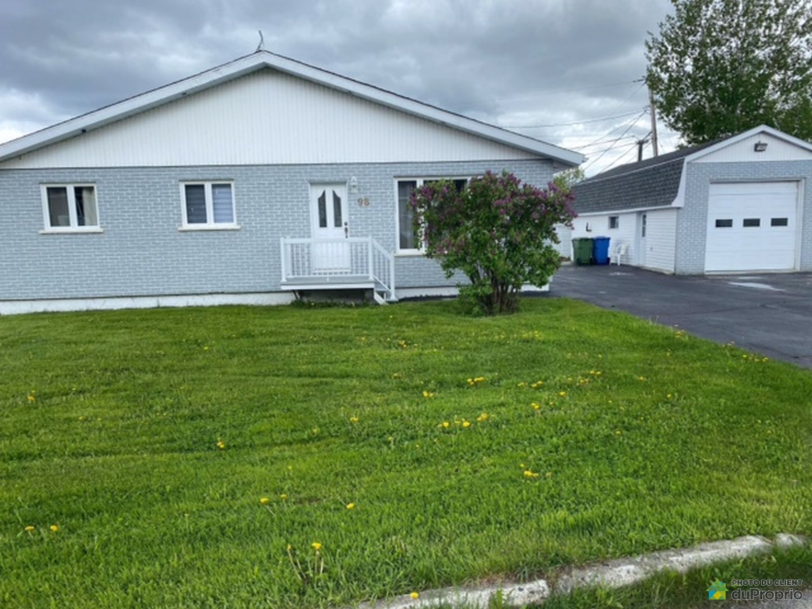 Bungalow à vendre LebelSurQuevillon 4 chambres 2 salles de bain 1001988