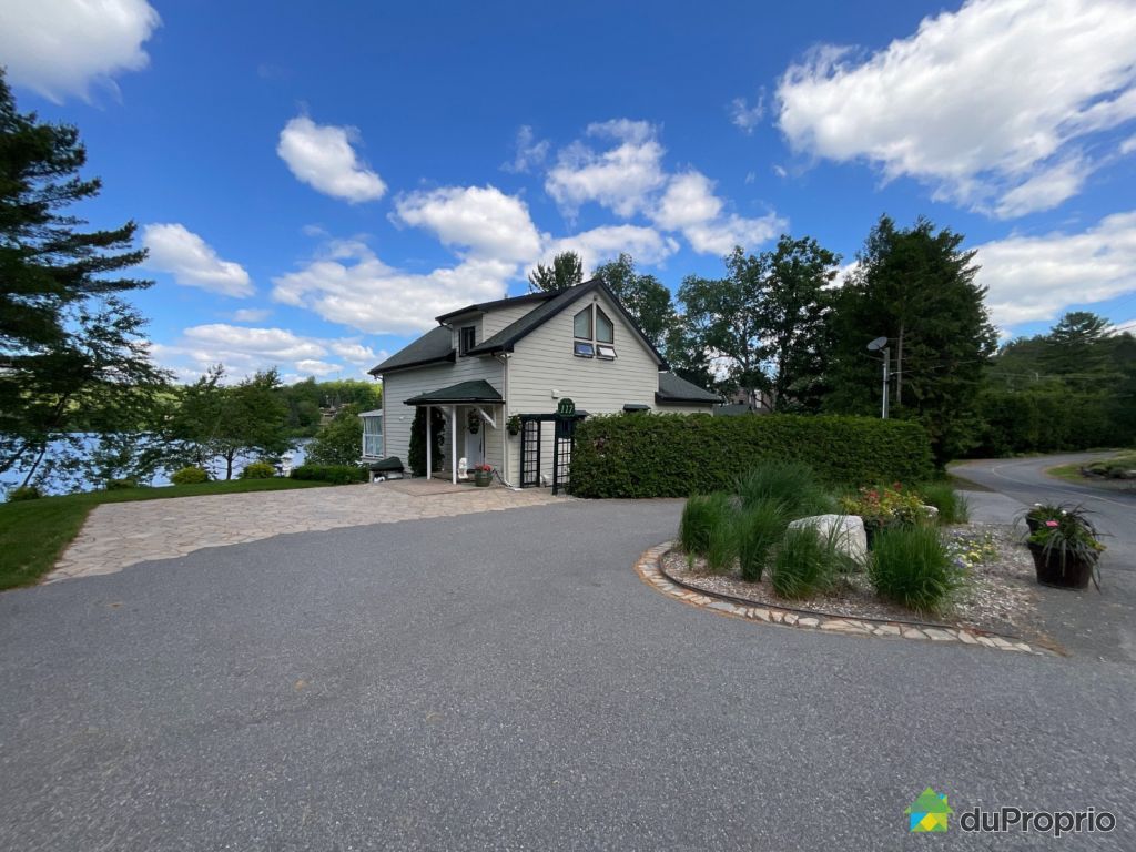 Duplex et Triplex à vendre, SteMargueriteDuLacMasson